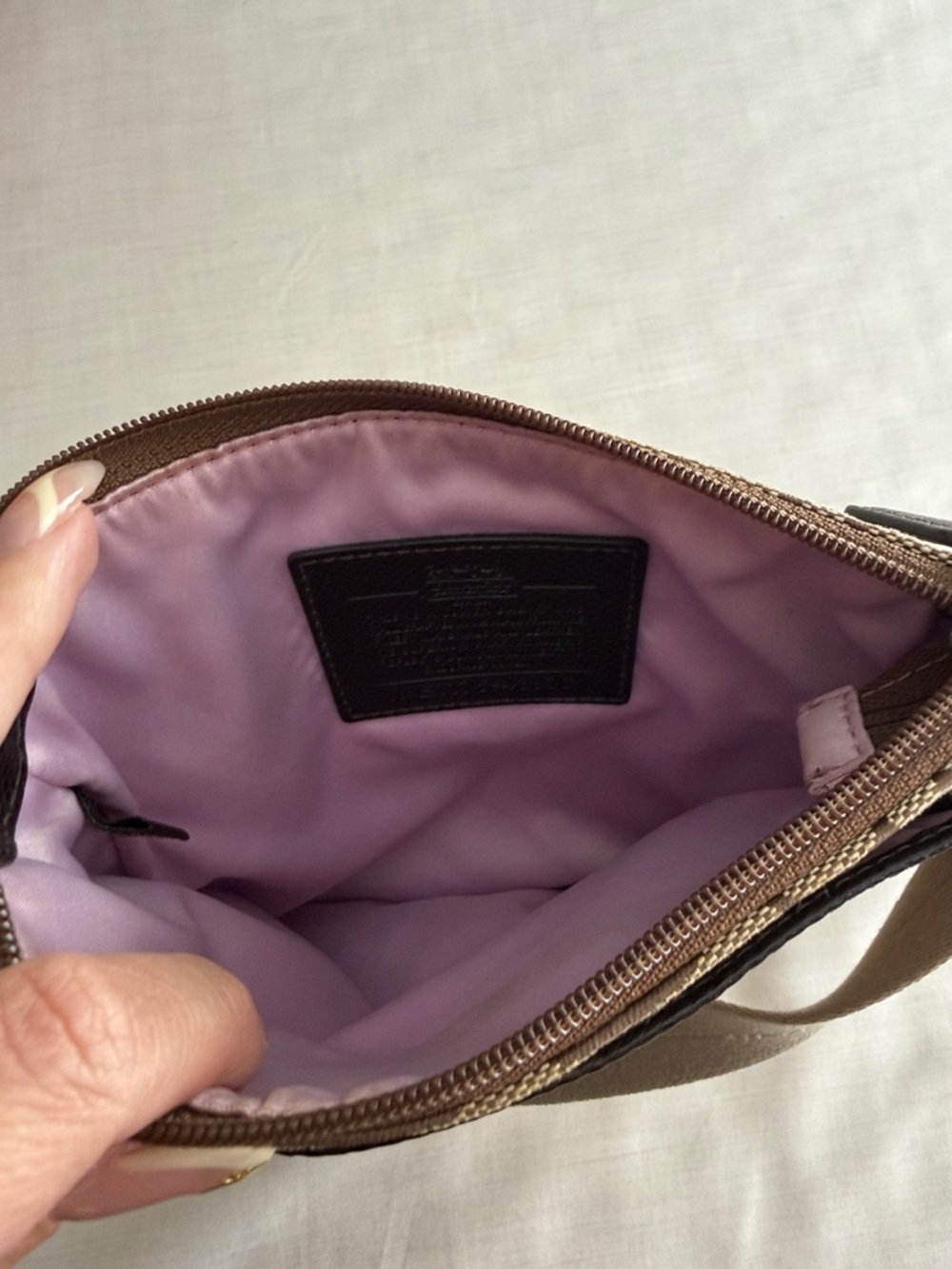 Coach Woman’s Signature Messenger Crossbody in Brown and Khaki - Picture 3 of 3